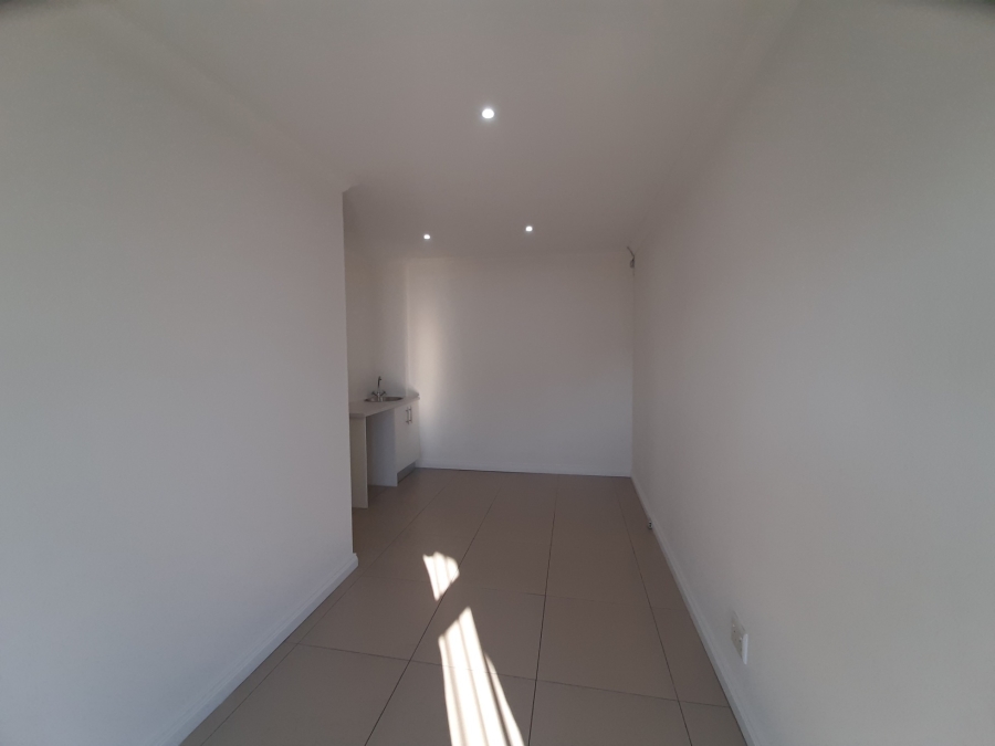 To Let commercial Property for Rent in Vincent Eastern Cape